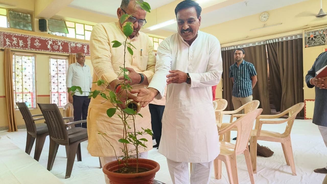 अजमेर में अपना संस्थान की साधारण सभा की बैठक