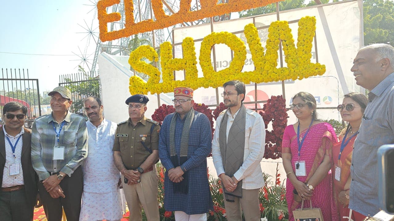 हरित संगम मेले में क्षेत्र प्रचारक निंबाराम जी एवं जिलाधीश नमित मेहता जी का आगमन