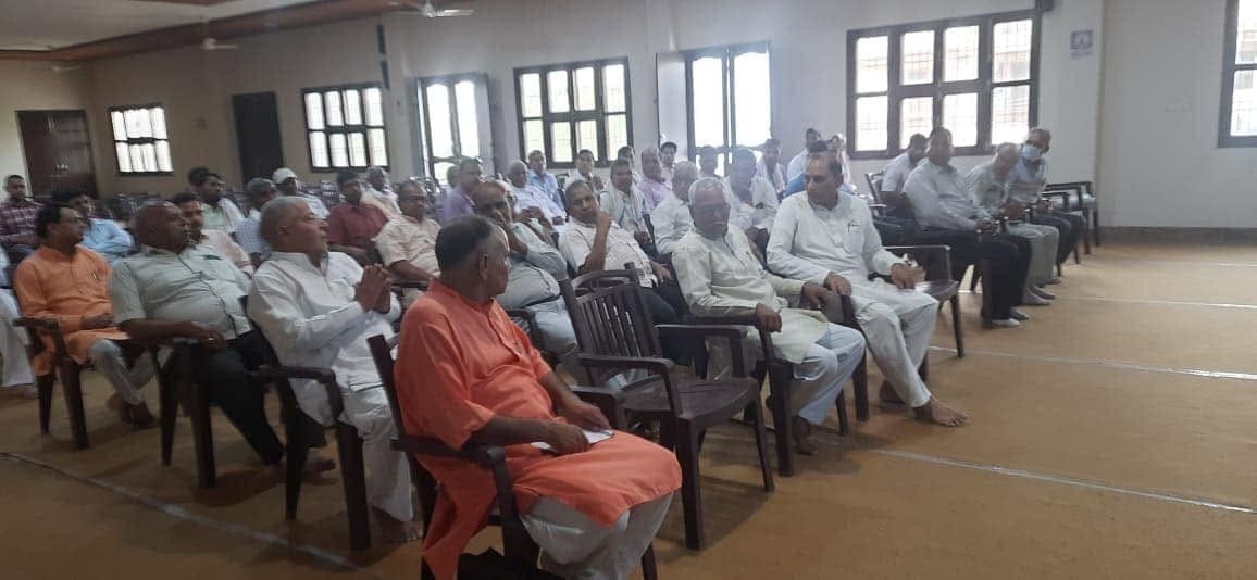 भरतपुर व डीग में पर्यावरण गोष्ठी एवं पौधारोपण